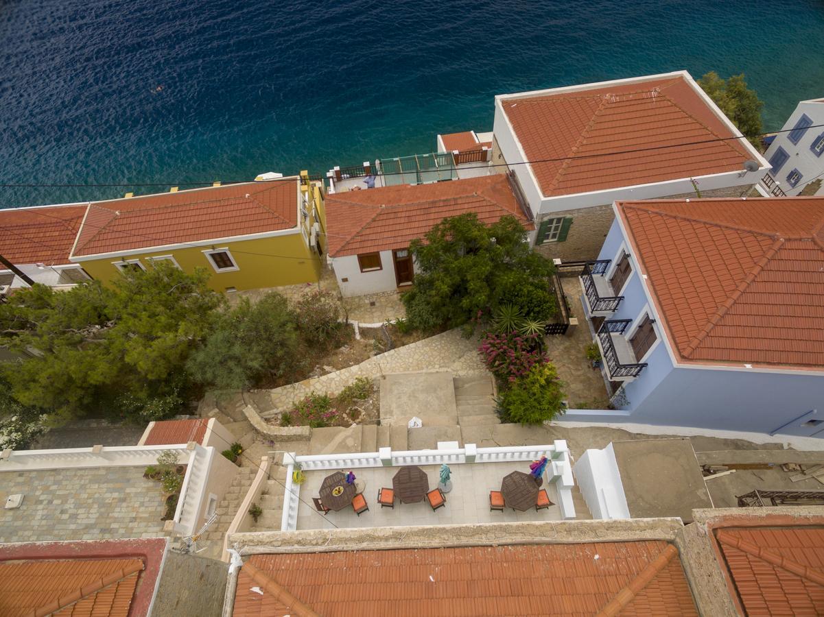 Roulas Apartments Chalki Town Dış mekan fotoğraf